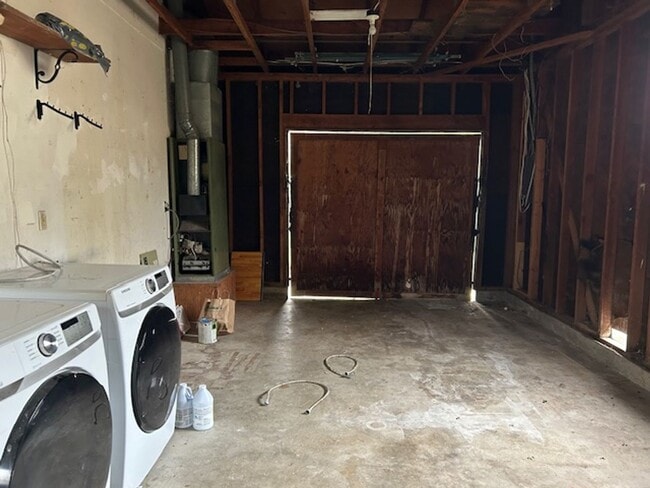 Photo - Charming Country Home in Petaluma – 4 Bed, 2 Bath | Available December 1st