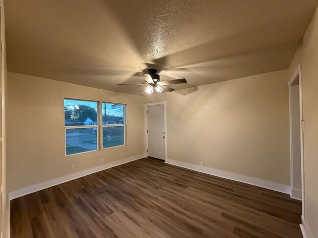 Photo - FIRST FLOOR UNIT WATER AND ELECTRICITY PAID!