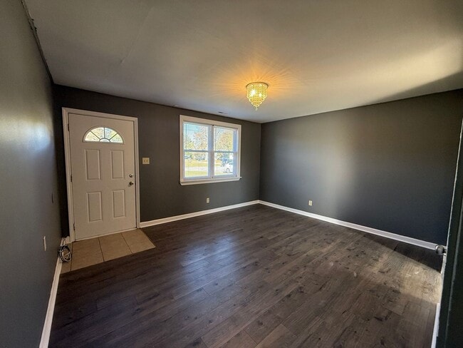 Photo - Nice 2 bedroom, 1 bath duplex