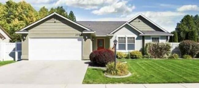 Building Photo - 3752 N Alexis Way
