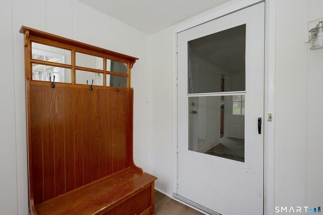 Photo - 121 Westport Rd