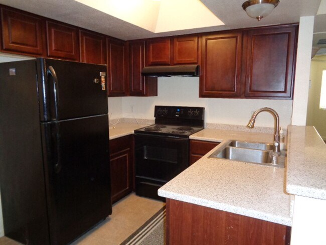 Photo - Spacious 2 bedroom condo in north Phoenix!... Unidad 1072