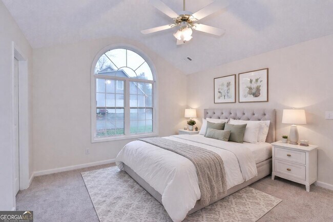 Photo - 154 Leighs Grove Ct