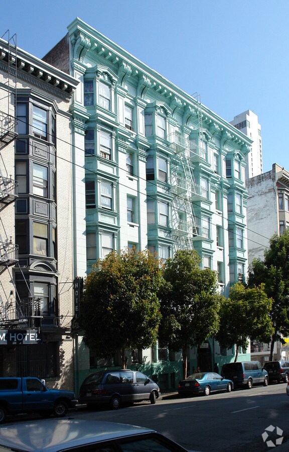 Eddystone Apartments - Eddystone Apartments