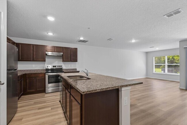 Photo - 129 Wellwood Ln Unit B