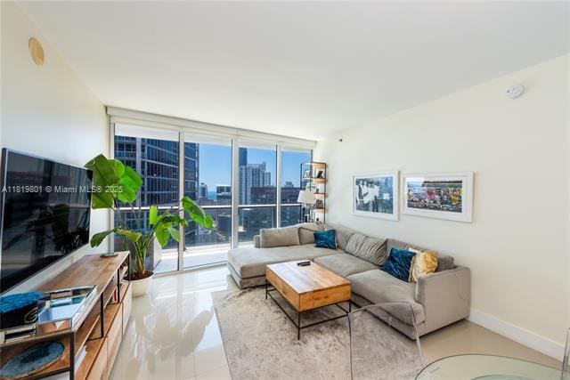 Photo - 475 Brickell Ave (Miami, FL)