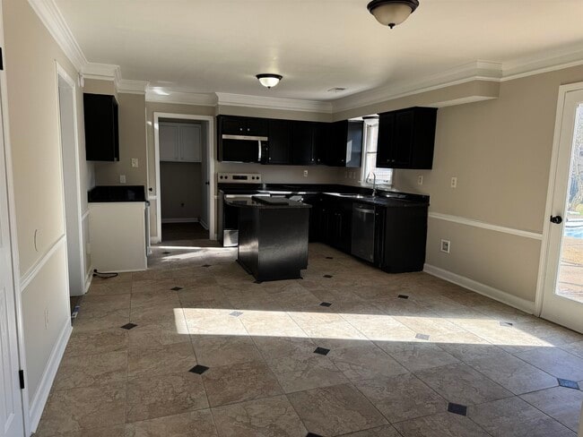 339 Oakleigh Dr