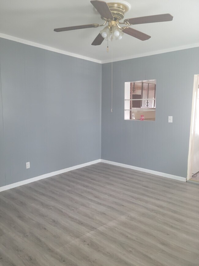 Photo - 732 Archbald St Unit N/A