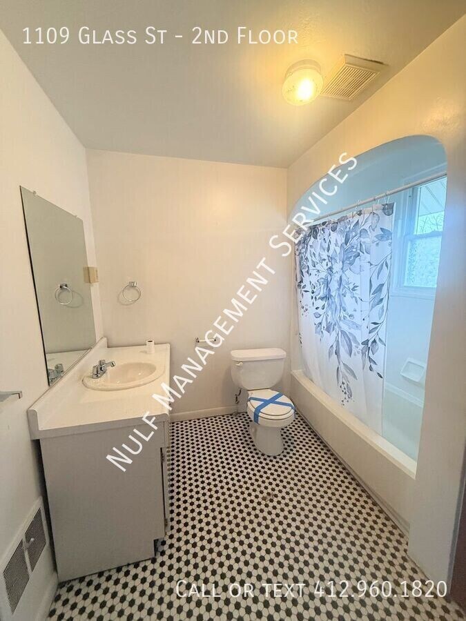 Photo - 1109 Glass St Unit 2nd Floor