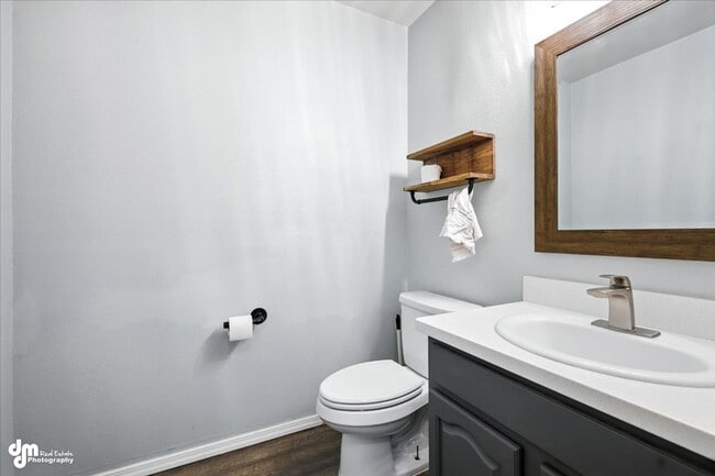 Photo - Spacious Palmer Home!