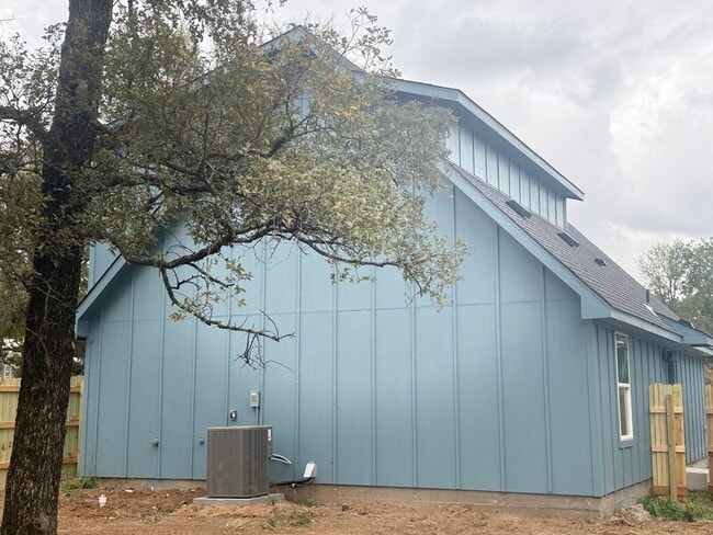 Photo - 151 Sleepy Meadow Dr
