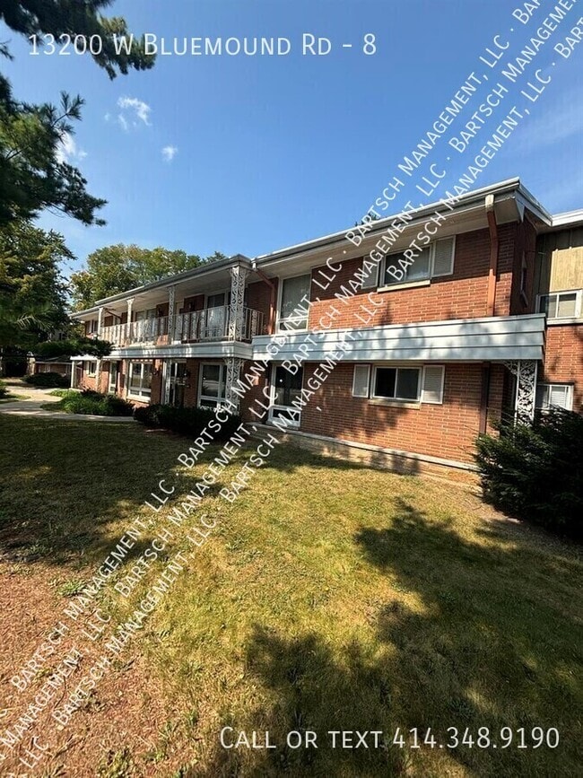 Building Photo - 13200 W Bluemound Rd Unit 8