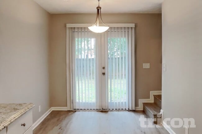 Photo - 257 Indian Park Dr
