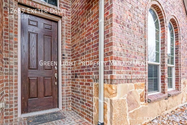 12689 Exeter Dr