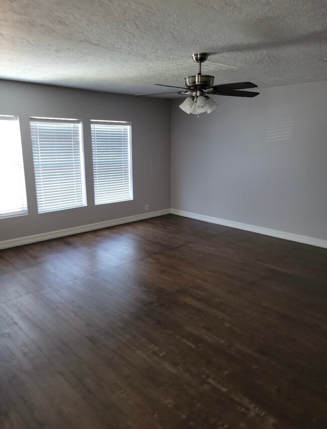 Building Photo - 6918 Irvington Blvd