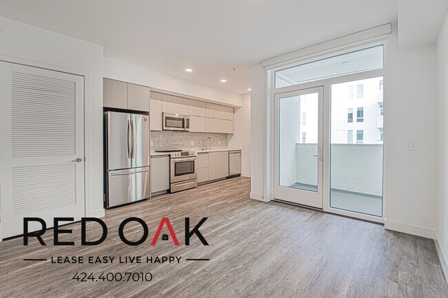 Building Photo - 2880 James M Wood Blvd Unit 321