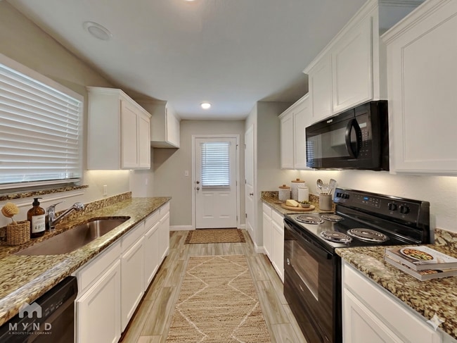 708 Rolling Terrace Cir