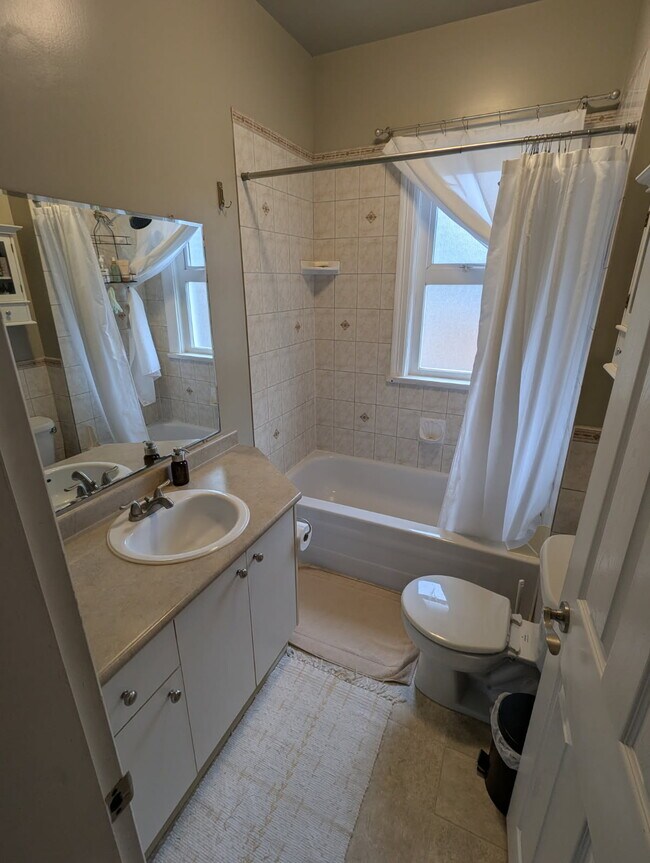 Photo - 4012 Grange Rd