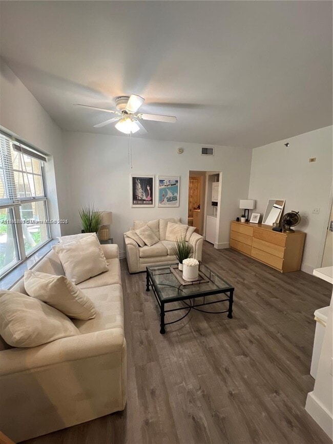 Building Photo - 1255 Pennsylvania Ave Rental