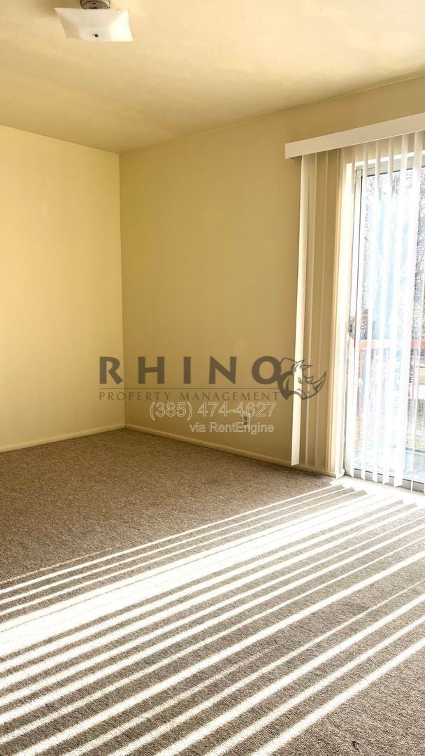 Photo - 449 N 1465 W