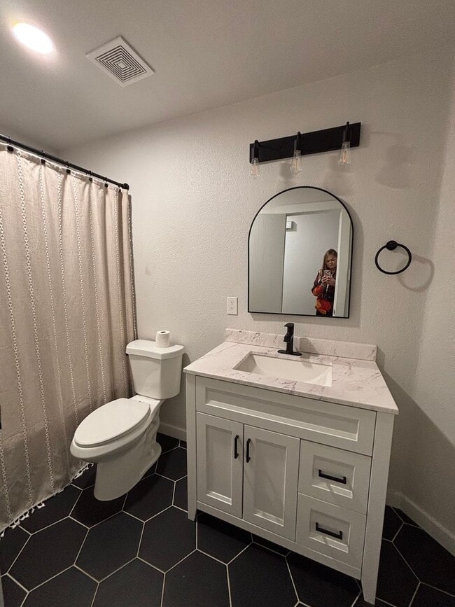 Photo - 1117 Marcia Ln