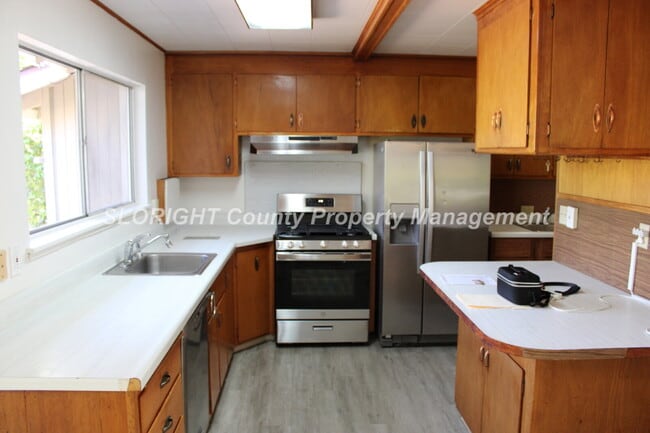 Photo - AVAILABLE AUGUST - 5 Bed / 2 Bath SLO Home Near Poly