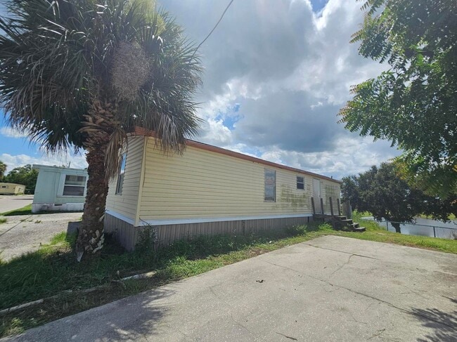 Photo - 920 Boardwalk Ln