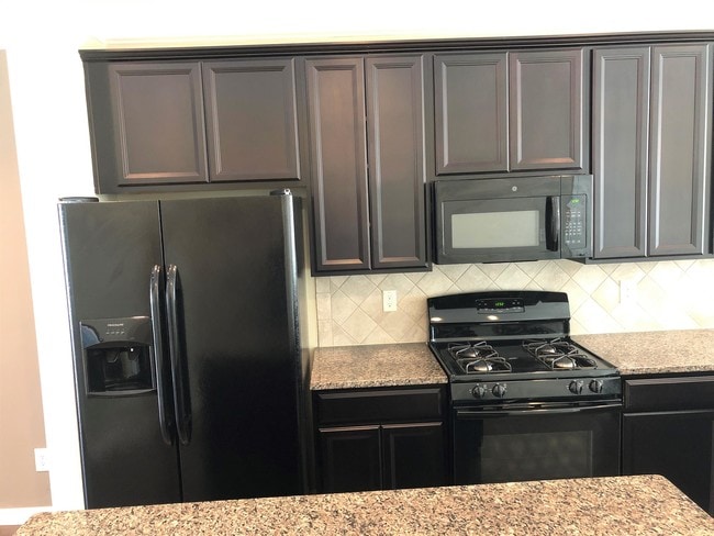 Photo - 237 E Waterlynn Rd