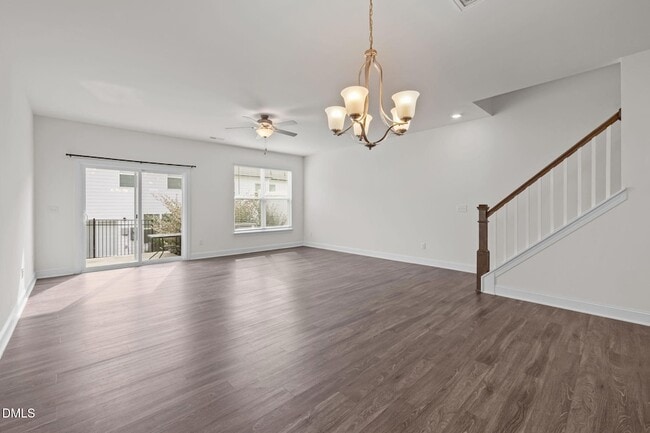 Photo - 1033 Heartstone Wy