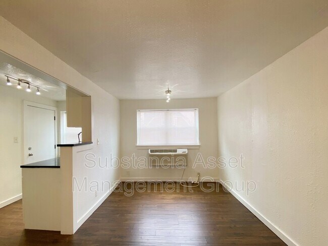 Building Photo - 701 Culbertson Dr Rental