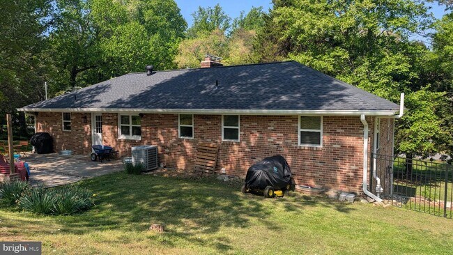Photo - 15715 Tierra Dr