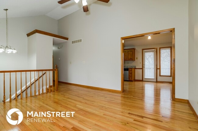 Photo - 8620 N Crawford Ave