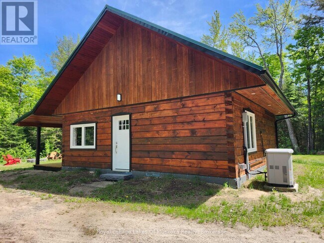 Photo - 3997 Chetwynd Rd