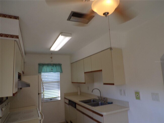 Photo - 2 bed/2 bath w/ community pool - Punta Gorda