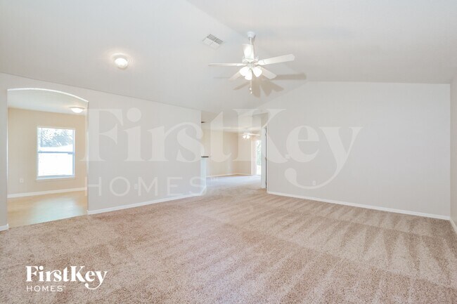 Photo - 743 Pelican Ct