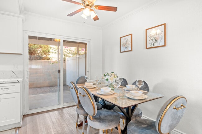 Photo - 734 Claraday St Unit 3