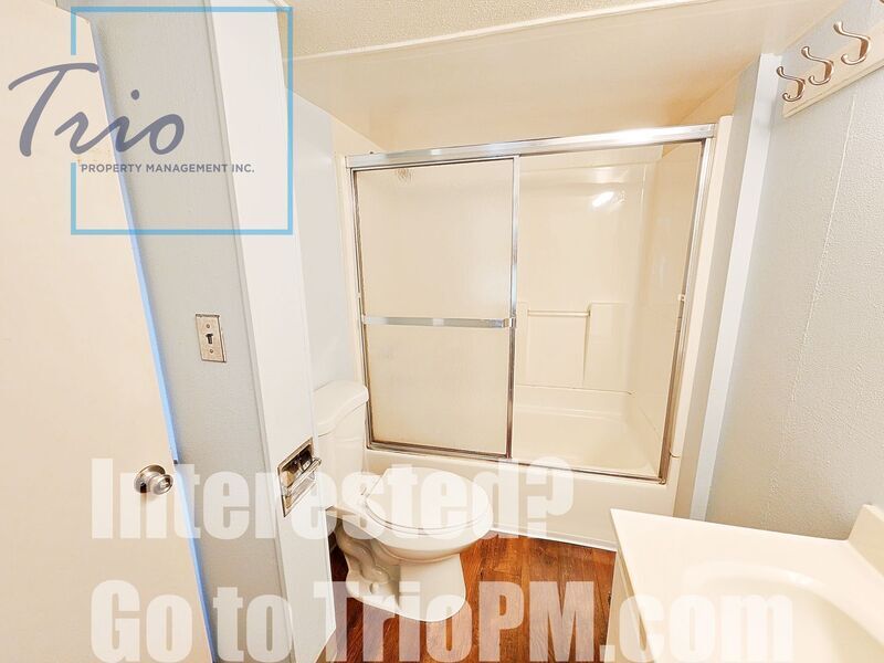 Photo - 1673 1/2 Riverview Street