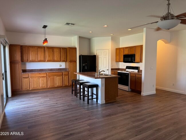 Photo - 2633 E Riviera Dr