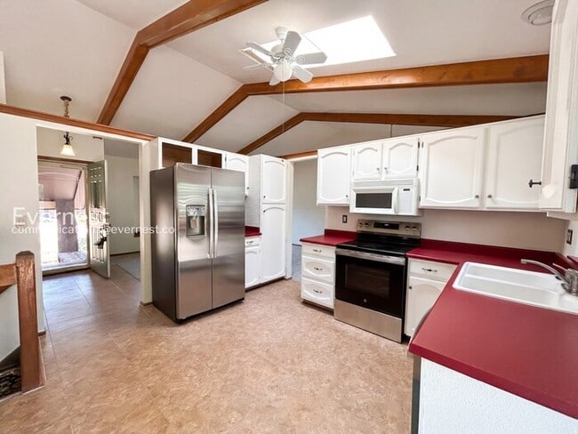 Photo - 4035 Thundercloud Dr