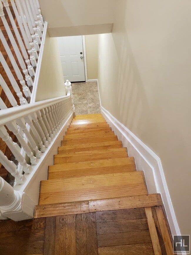 Photo - MELVILLE STREET Unit 2