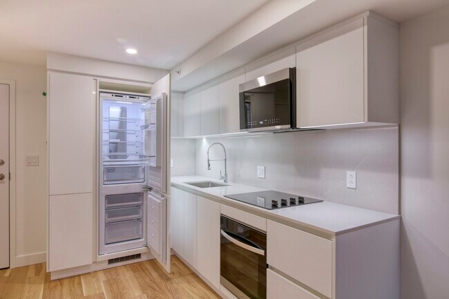 Photo - 3460 Rue Peel Unit 218
