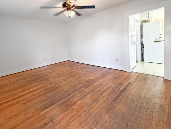 Photo - 4812 Ramsey Ave