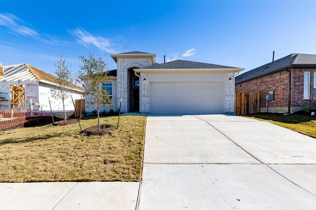 Building Photo - 325 Diamondleaf Dr