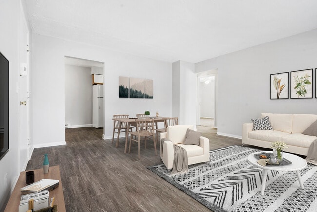 Photo - Case Mansion Flats