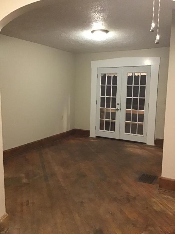 Photo - 716 1/2 W State st