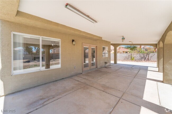 Building Photo - 4906 Rancho Verde Ct Rental