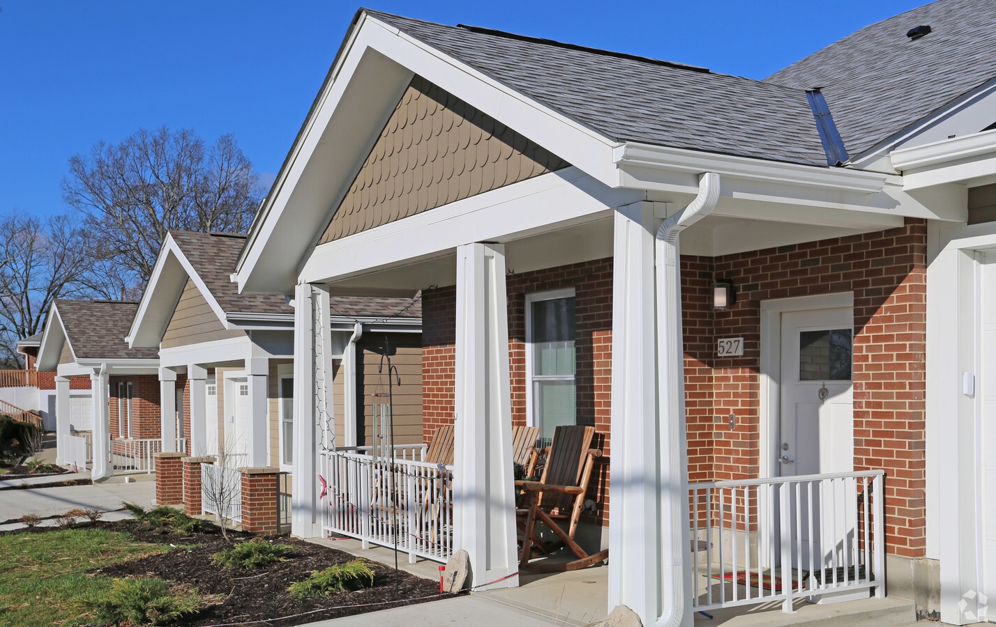 Photo - Highland Village