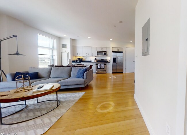 Photo - 599 Albany St