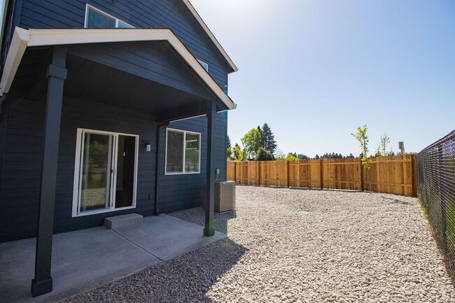 Photo - BondurantT Unit A