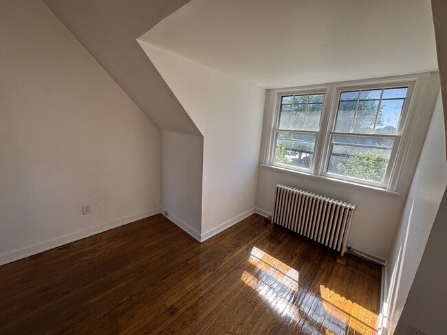 Photo - Prairie Rose Estate Unit 9